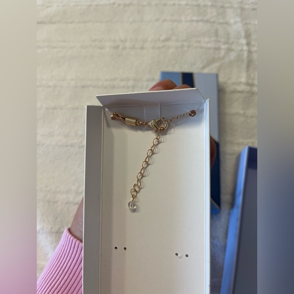 House of Harlow rope chain necklace NEW. Gold tone. Box included - Picture 2 of 5